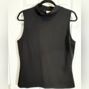 Green Envelope Black Fitted Sleeveless Tank Top